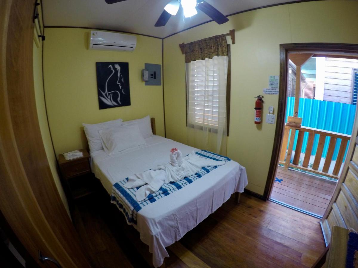 Chila'S Accommodations Caye Caulker Luaran gambar